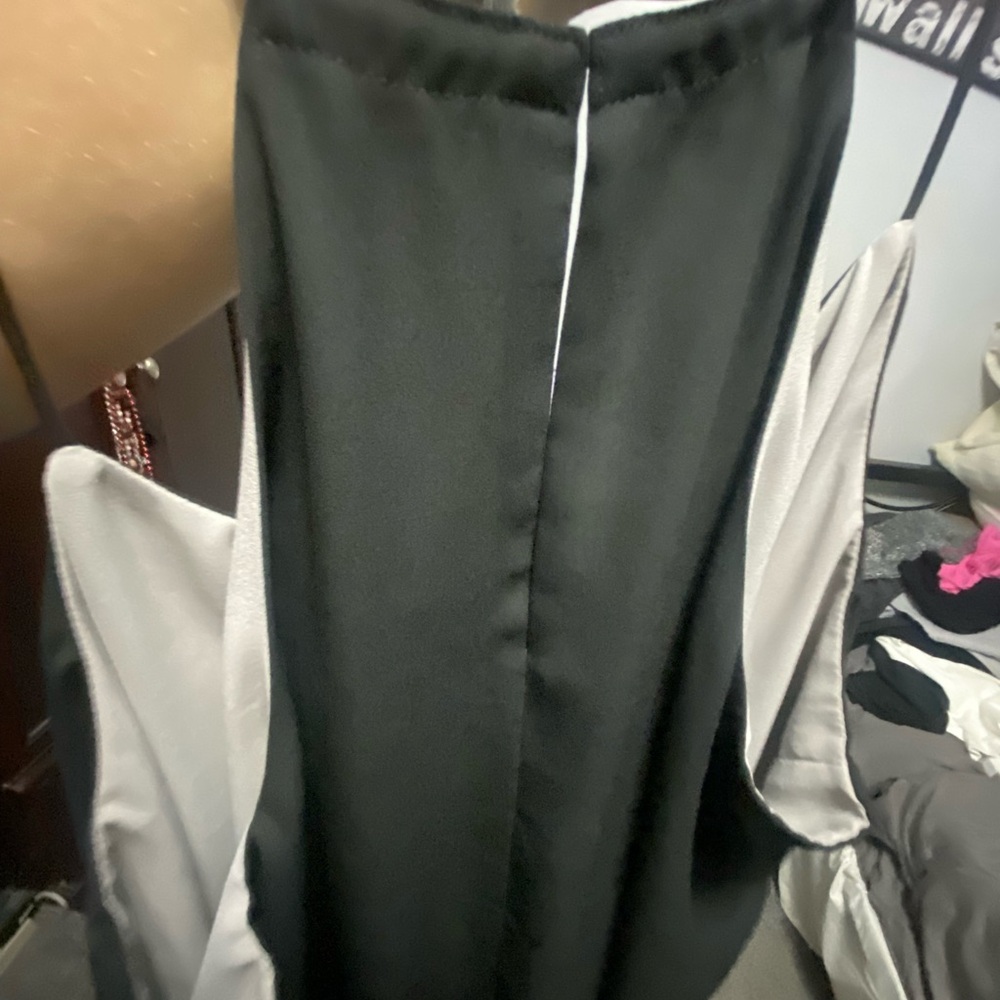 Tank top - Picture 3 of 3
